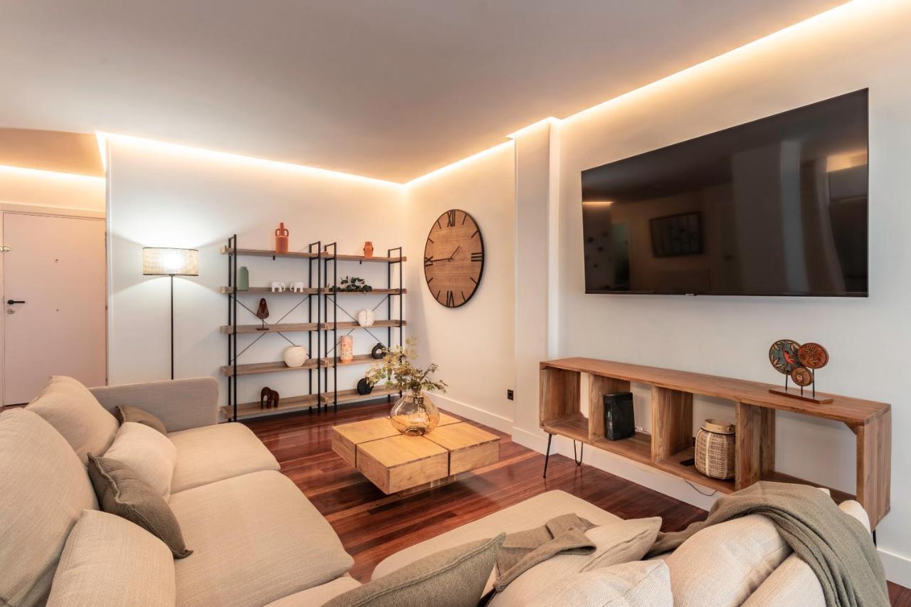 New! Lovely 4-Bedroom Loft In Bilbau Exterior foto